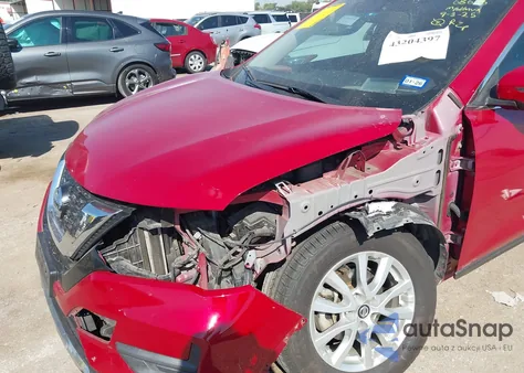 2017 Nissan Rogue Sv z USA, uszkodzony, nr VIN JN8AT2MT5HW382017